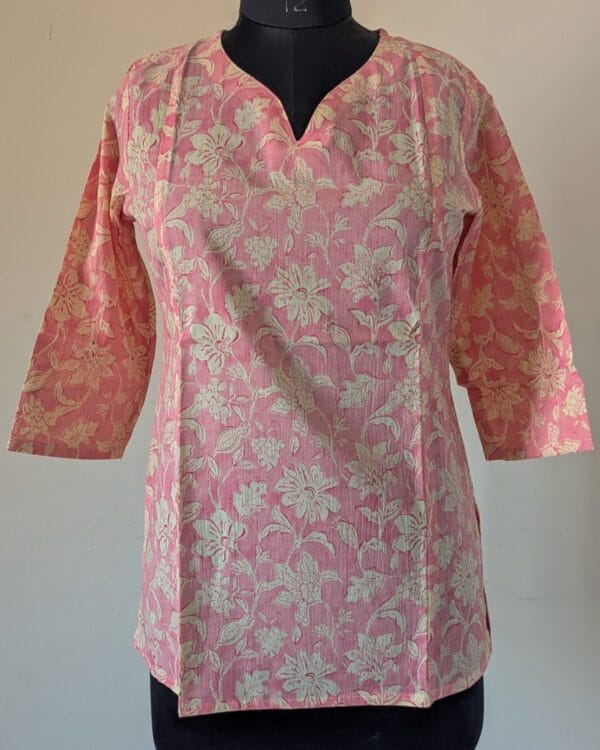 pink short kurti